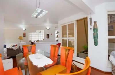 Casa com 3 quartos à venda na rua são francisco de assis, 54, santo antônio, porto alegre, 306 m2 por r$ 1.380.000