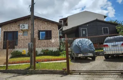 Casa com 3 quartos à venda na rua siegfried gunther fischer, 207, jardim botânico, porto alegre, 111 m2 por r$ 350.000