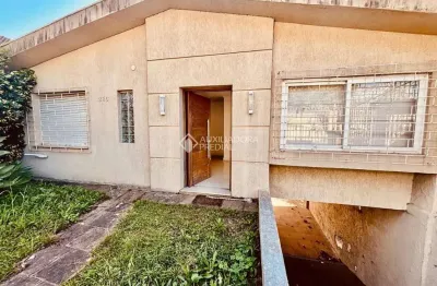 Casa com 2 quartos à venda na rua conselheiro d'ávila, 230, jardim floresta, porto alegre, 70 m2 por r$ 520.000