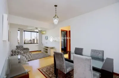 Apartamento com 2 quartos para alugar na rua cipó, 725, passo da areia, porto alegre, 66 m2 por r$ 2.900