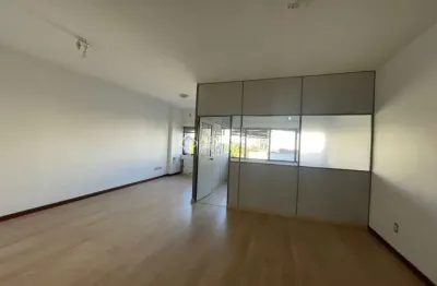 Sala comercial para alugar na avenida benjamin constant, 1130, são joão, porto alegre, 63 m2 por r$ 1.300