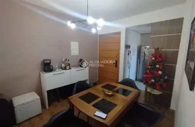 Apartamento com 3 quartos para alugar na rua professor cristiano fischer, 2138, partenon, porto alegre, 71 m2 por r$ 4.200
