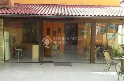 Casa em condomínio fechado com 4 quartos à venda na rua riachuelo, 771, centro histórico, porto alegre, 900 m2 por r$ 3.725.000