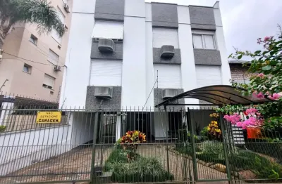 Apartamento com 2 quartos à venda na rua veador porto, 232, santana, porto alegre, 54 m2 por r$ 329.000