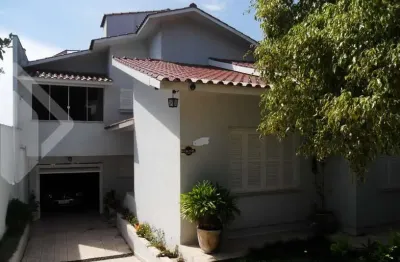 Casa em condomínio fechado com 5 quartos à venda na rua clarinda antunes da silva bueno, 100, agronomia, porto alegre, 400 m2 por r$ 490.000
