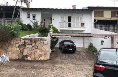 Casa com 3 quartos à venda na rua araponga, 174, chácara das pedras, porto alegre, 247 m2 por r$ 1.900.000