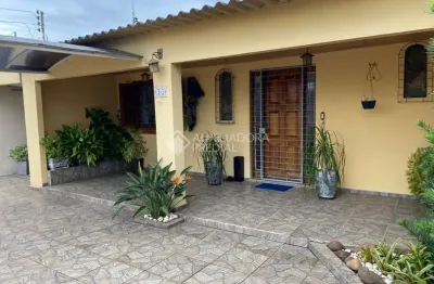 Casa com 3 quartos à venda na rua caetano fulginiti, 30, rubem berta, porto alegre, 70 m2 por r$ 370.000
