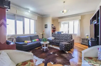 Apartamento com 3 quartos à venda na avenida independência, 98, independência, porto alegre, 233 m2 por r$ 1.050.000