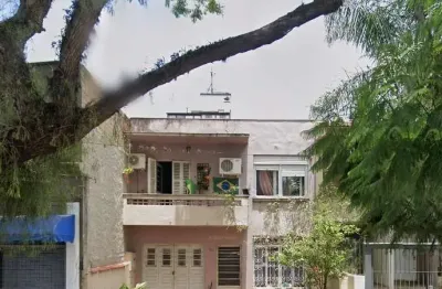 Casa com 3 quartos à venda na rua monsenhor veras, 535, santana, porto alegre, 250 m2 por r$ 745.000