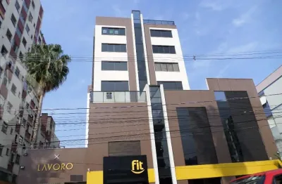 Sala comercial à venda na avenida getúlio vargas, 1644, menino deus, porto alegre, 29 m2 por r$ 180.000