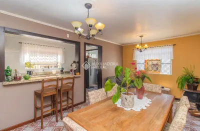 Casa em condomínio fechado com 4 quartos à venda na jorge jobim, 183, partenon, porto alegre, 202 m2 por r$ 699.000