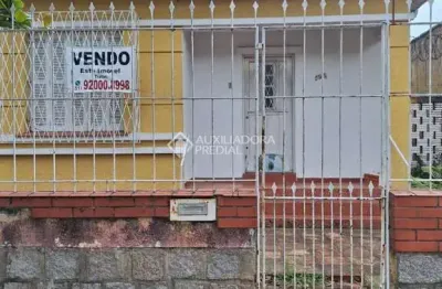 Casa com 3 quartos à venda na rua coronel jaime da costa pereira, 190, partenon, porto alegre, 170 m2 por r$ 450.000