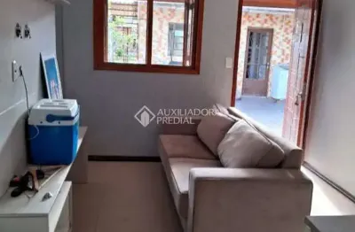 Casa com 3 quartos à venda na rua diogo álvares correia, 22, santa rosa de lima, porto alegre, 120 m2 por r$ 250.000