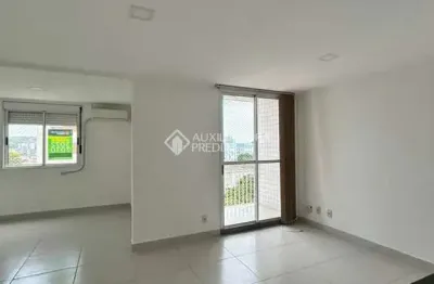 Apartamento com 3 quartos à venda na rua doutor campos velho, 1756, cristal, porto alegre, 63 m2 por r$ 329.900
