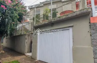Casa com 3 quartos à venda na rua engenheiro roberto símonsen, 112, petrópolis, porto alegre, 498 m2 por r$ 2.200.000