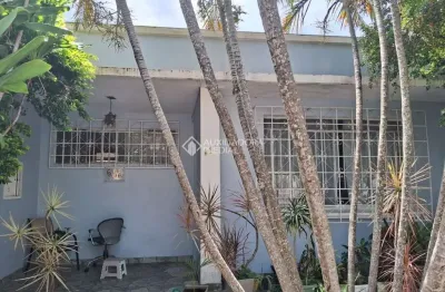 Casa em condomínio fechado com 5 quartos à venda na rua intendente alfredo azevedo, 686, glória, porto alegre, 390 m2 por r$ 1.600.000