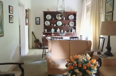 Apartamento com 3 quartos à venda na Rua Marquês do Pombal, 55, Moinhos de Vento, Porto Alegre, 103 m2 por R$ 616.000