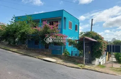 Casa com 3 quartos à venda na rua manoel vitorino, 157, partenon, porto alegre, 243 m2 por r$ 892.000