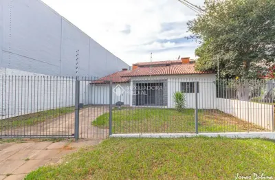 Casa com 3 quartos à venda na rua pirapo, 941, igara, canoas, 230 m2 por r$ 690.000