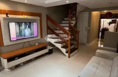 Casa em condomínio fechado com 2 quartos à venda na rua pistoia, 830, rio branco, canoas, 75 m2 por r$ 325.000