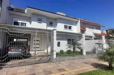 Casa com 4 quartos à venda na rua gardênia, 89, estância velha, canoas, 250 m2 por r$ 1.600.000