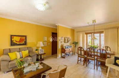 Casa com 3 quartos à venda na rua general salustiano, 488, marechal rondon, canoas, 314 m2 por r$ 1.380.000