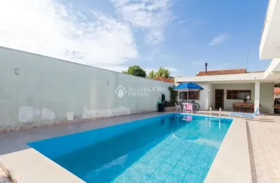 Casa com 4 quartos à venda na rua capiberibe, 106, igara, canoas, 230 m2 por r$ 884.900