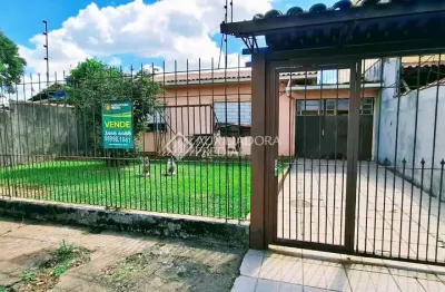 Casa com 3 quartos à venda na professor leonardo ribeiro, 206, estância velha, canoas, 120 m2 por r$ 498.000