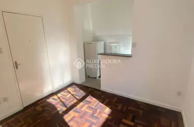 Apartamento com 1 quarto à venda na rua riachuelo, 809, centro histórico, porto alegre, 30 m2 por r$ 215.000