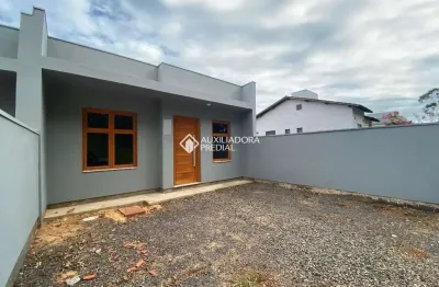 Casa com 2 quartos à venda na lavanda, 167, centro, nova santa rita, 67 m2 por r$ 350.000
