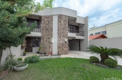 Casa com 5 quartos à venda na rua uruguai, 143, são josé, canoas, 243 m2 por r$ 979.999
