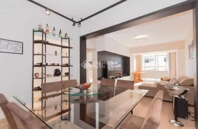 Apartamento com 3 quartos à venda na rua duque de caxias, 925, centro histórico, porto alegre, 140 m2 por r$ 1.200.000