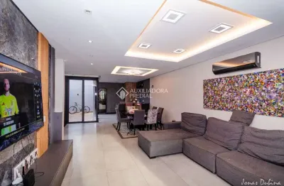 Casa com 4 quartos à venda na aquarius, 111, estância velha, canoas, 225 m2 por r$ 1.690.000
