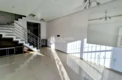 Casa com 2 quartos à venda na avenida doutor severo da silva, 761, estância velha, canoas, 89 m2 por r$ 620.000