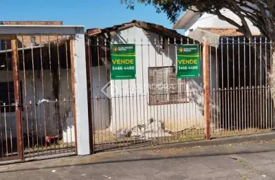 Terreno à venda na Rua Vinte e Dois de Abril, 687, Nossa Senhora das Graças, Canoas, 300 m2 por R$ 220.000