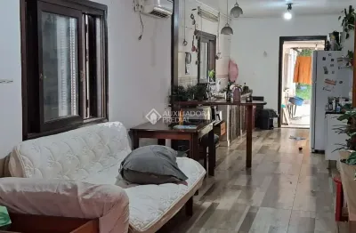 Casa com 3 quartos à venda na rua curupaiti, 230, nossa senhora das graças, canoas, 161 m2 por r$ 450.000