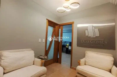 Sala comercial à venda na rua domingos martins, 261, centro, canoas, 51 m2 por r$ 199.900
