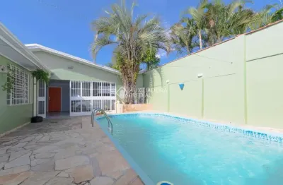 Casa com 3 quartos à venda na rua pistoia, 864, rio branco, canoas, 220 m2 por r$ 599.000