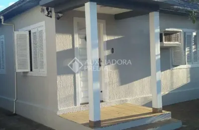 Casa em condomínio fechado com 3 quartos à venda na rua andré da rocha, 109, centro, canoas, 157 m2 por r$ 900.000