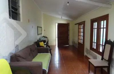 Casa em condomínio fechado com 2 quartos à venda na rua tupanciretã, 195, mathias velho, canoas, 79 m2 por r$ 800.000