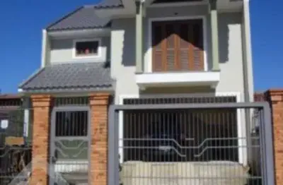 Casa em condomínio fechado com 3 quartos à venda na rua aluízio palmeiro de escobar, 75, são josé, canoas, 170 m2 por r$ 749.000