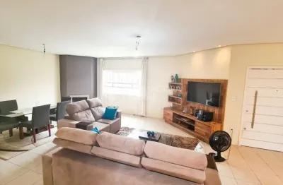 Casa em condomínio fechado com 4 quartos à venda na rua áustria, 196, marechal rondon, canoas, 270 m2 por r$ 1.140.000