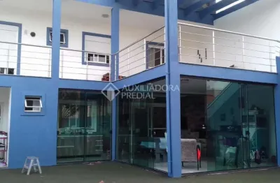 Casa com 3 quartos à venda na rua jatobá, 91, estância velha, canoas, 208 m2 por r$ 1.480.000