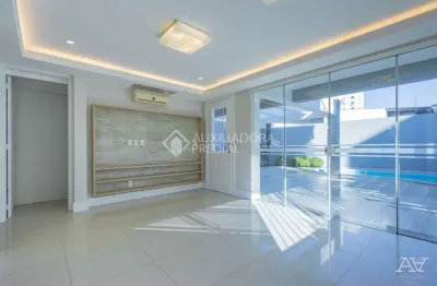 Casa com 5 quartos à venda na rua duque de caxias, 999, marechal rondon, canoas, 267 m2 por r$ 2.100.000