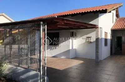 Casa com 3 quartos à venda na rua nazaré, 540, nossa senhora das graças, canoas, 120 m2 por r$ 590.000