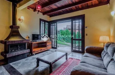 Casa em condomínio fechado com 2 quartos à venda na jose galdino da rosa, 102, centro, canela, 75 m2 por r$ 490.000