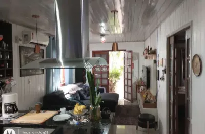 Casa com 3 quartos à venda na rua doutor paulino guerra, 595, jardim itu sabará, porto alegre, 265 m2 por r$ 520.000