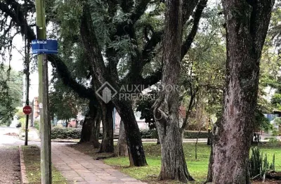 Terreno à venda na rua das caravelas, 56, vila ipiranga, porto alegre, 330 m2 por r$ 490.000