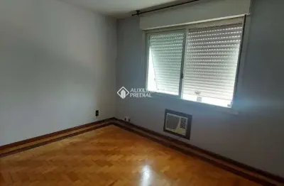 Apartamento com 2 quartos à venda na rua engenheiro walter boehl, 230, vila ipiranga, porto alegre, 60 m2 por r$ 265.000