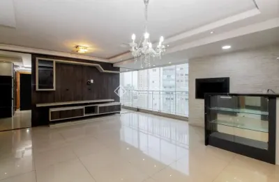 Apartamento com 3 quartos à venda na rua doutor dário de bittencourt, 300, jardim europa, porto alegre, 102 m2 por r$ 1.420.000